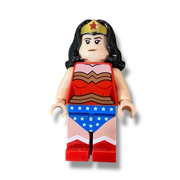 LEGO® Super Heroes Wonder Woman Minifigure Silver Tiara Justice League DC 76026